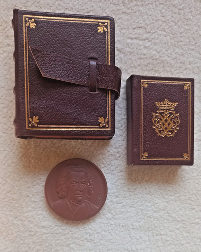 Minibuch mit medaille - minibuch, medaille-